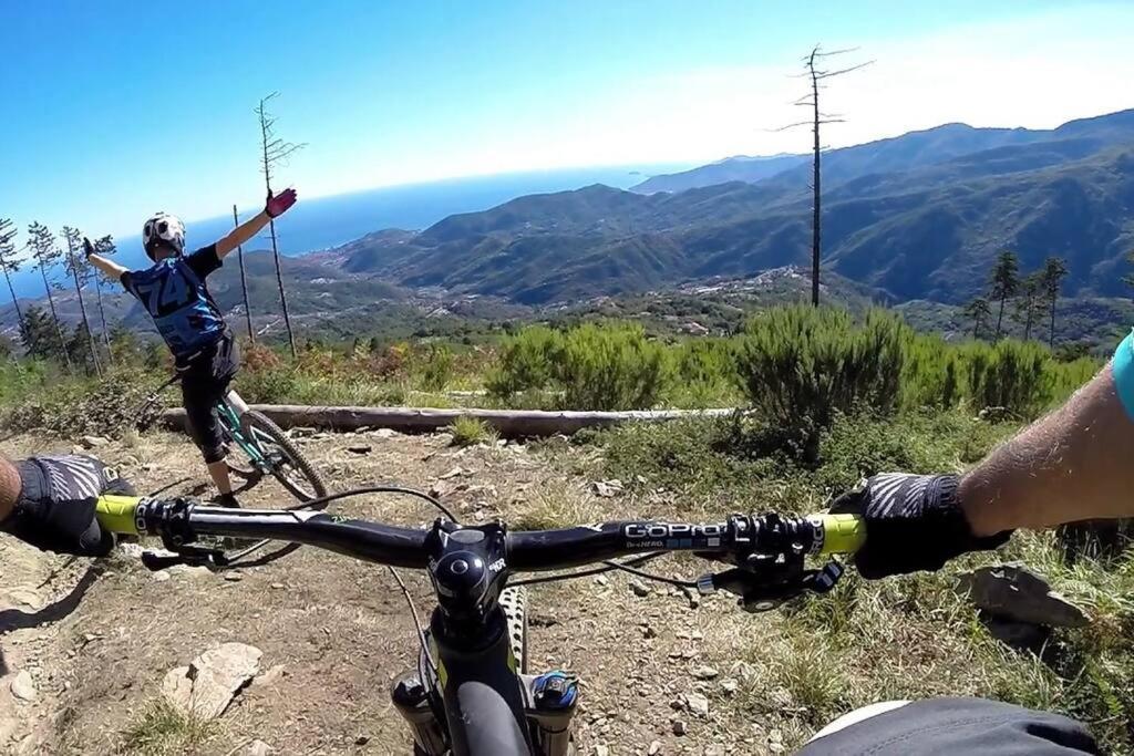 דירות Magliolo Bee Freeride Biker House מראה חיצוני תמונה
