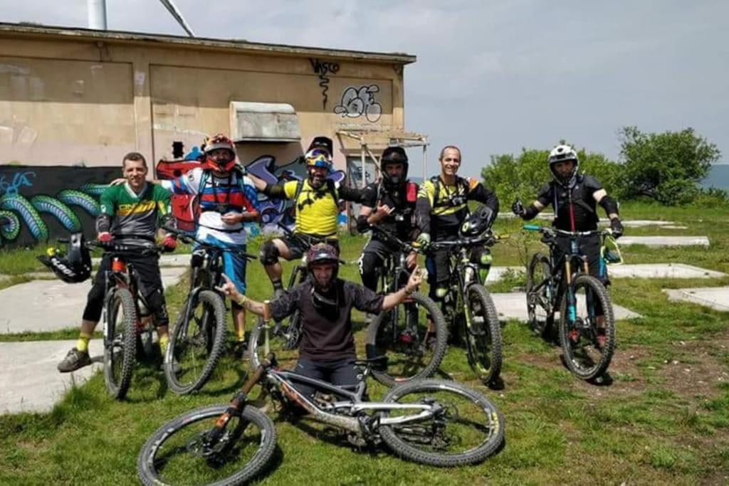 דירות Magliolo Bee Freeride Biker House מראה חיצוני תמונה